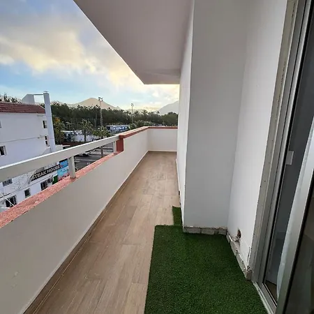 Tajinaste Sara Lejlighed Arona (Tenerife)